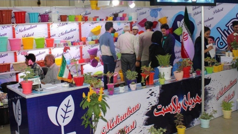 مزایای استفاده از گلدان های پلاستیکی آپارتمانی